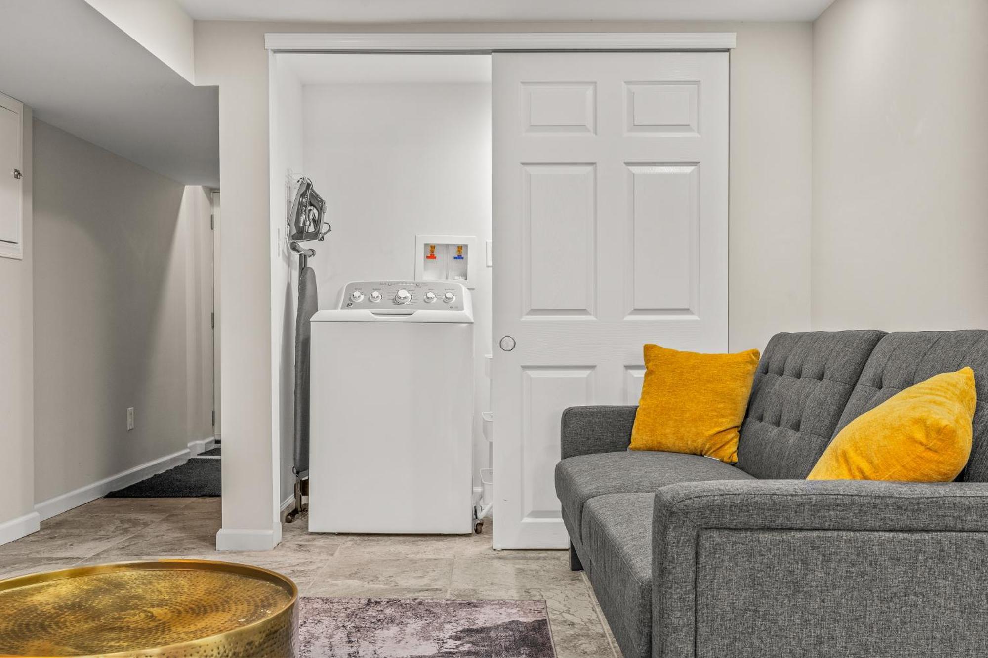 Uptown Gem! A Family Home Free Early Check-In! フィラデルフィア エクステリア 写真